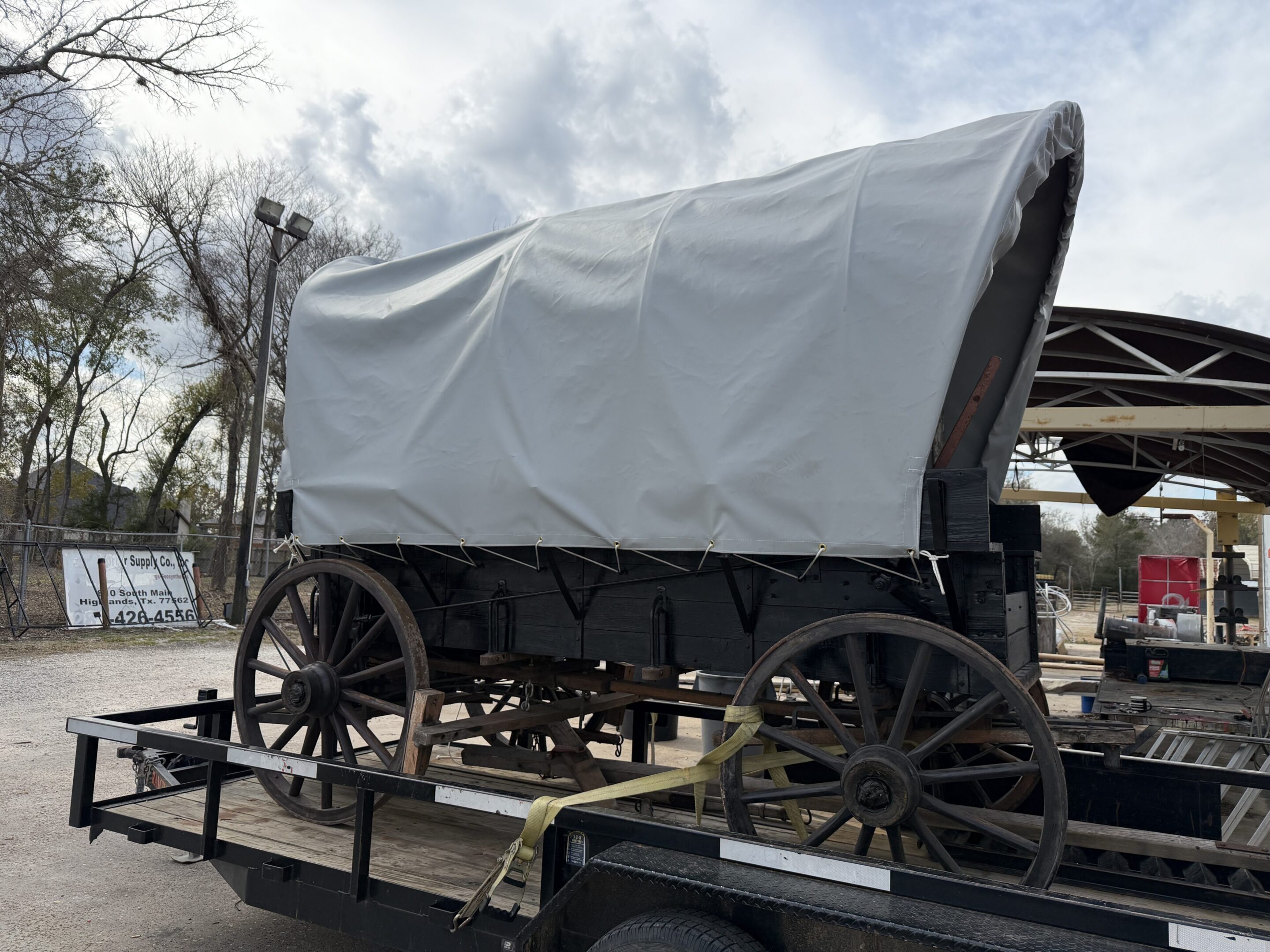 Grey Vinyl Wagon Cover (1)